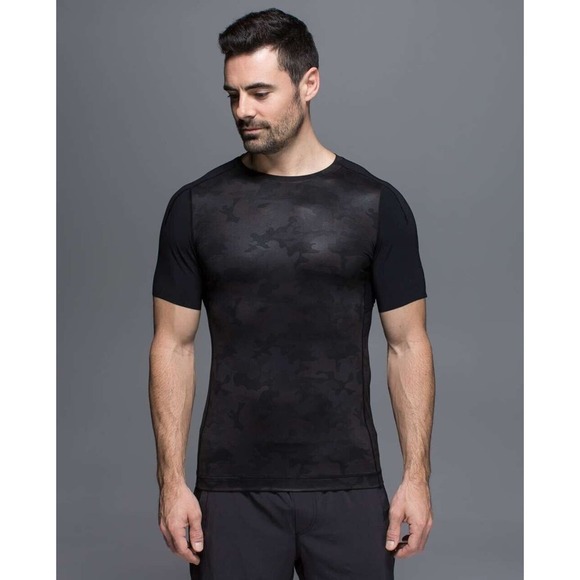 Lululemon Repetition Short Sleeve Shirt Sz Medium Savasana Camo Black READ - Picture 2 of 15